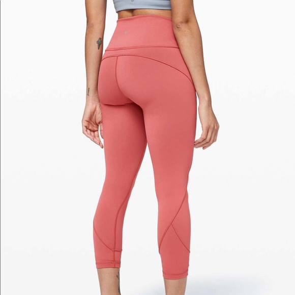 Lululemon In Movement Tight 25” Everlux Size 6 - Picture 10 of 10